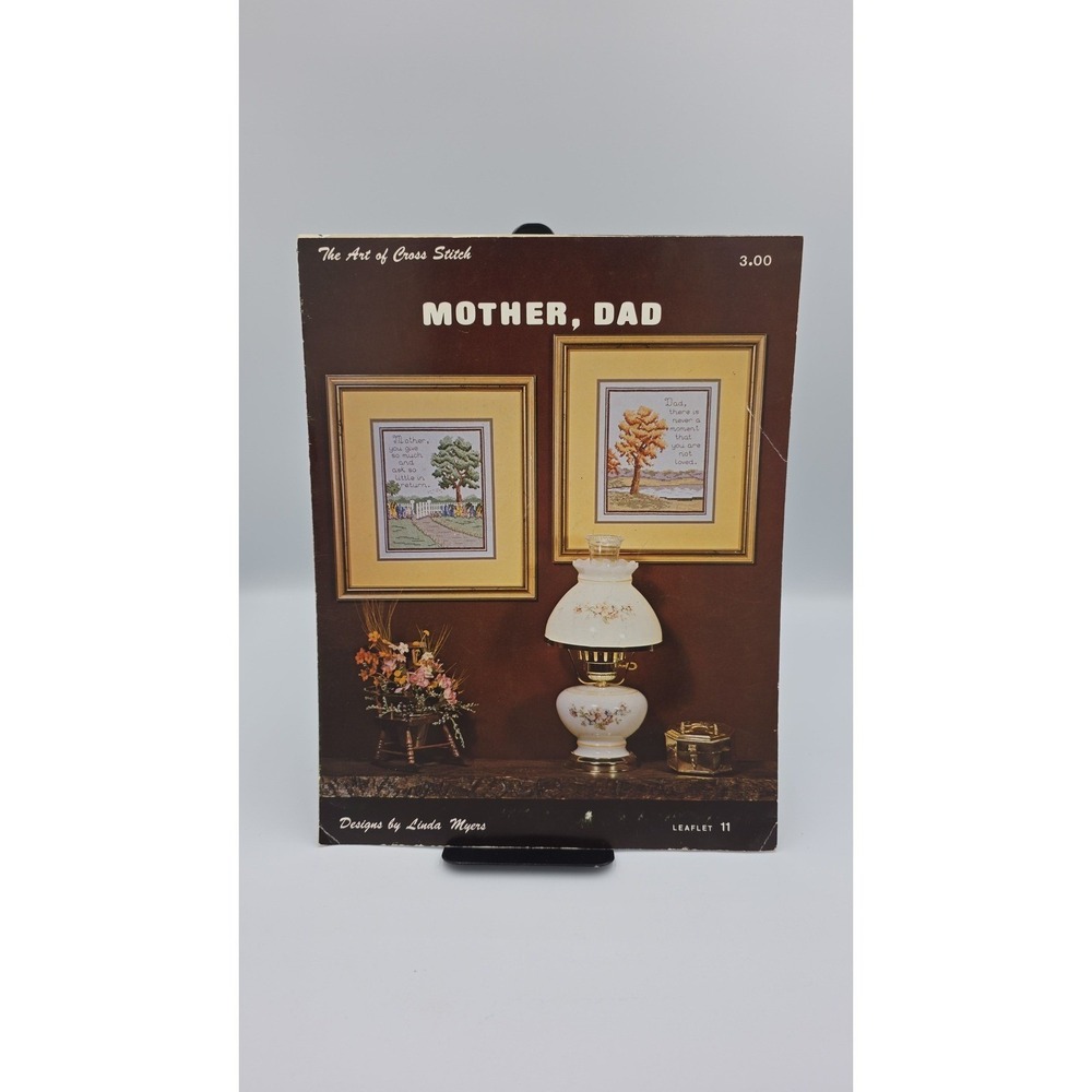 Mother, Dad by The Art of Cross Stitch, 1982, Leaflet 11, Cross Stitch Pattern
